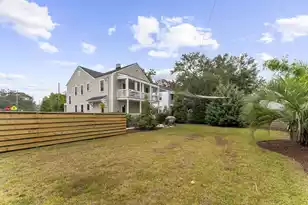 119 Peachtree St, Charleston, SC 29403 - Photo 7