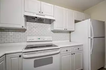 2161 Kings Gate Lane, Mount Pleasant, SC 29466 - Photo 9