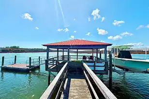 2725 Parkers Landing Rd, Mount Pleasant, SC 29466 - Photo 3