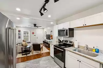 2712 Surrey E, North Charleston, SC 29405 - Photo 11