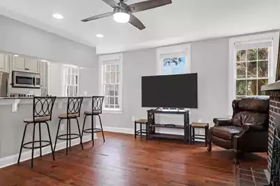 62 Montagu Street #Carriage House, Charleston, SC 29401 - Photo 9