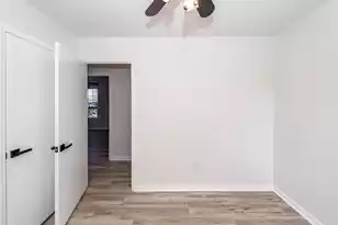 146 Highland Ave, Summerville, SC 29486 - Photo 19