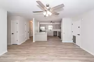 146 Highland Ave, Summerville, SC 29486 - Photo 5