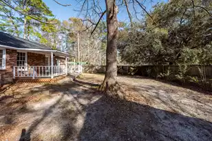 146 Highland Ave, Summerville, SC 29486 - Photo 31