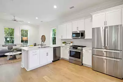 125 Bratton Circle, Mount Pleasant, SC 29464 - Photo 3