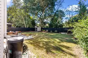 729 Spark St, Mount Pleasant, SC 29464 - Photo 33