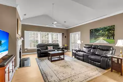 908 Marymont Lane W, Charleston, SC 29414 - Photo 11