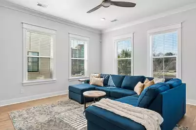 1570 Hancock Street, Mount Pleasant, SC 29464 - Photo 9