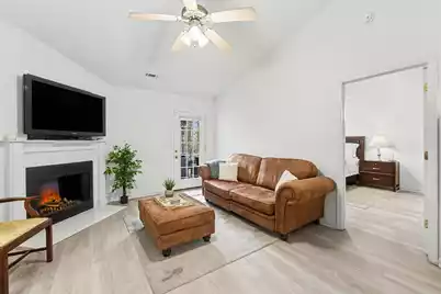 8045 Vermont Road, North Charleston, SC 29418 - Photo 7