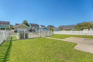 111 Foxglove Ave, Summerville, SC 29483 - Photo 39