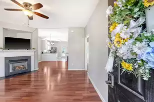 111 Foxglove Ave, Summerville, SC 29483 - Photo 5
