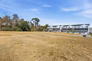 639 Laurel Street N, Summerville, SC 29483 - Photo 37