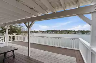 1313 Overcreek Ct, Mount Pleasant, SC 29464 - Photo 37