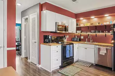 406 Crestview Drive #B, Summerville, SC 29485 - Photo 7