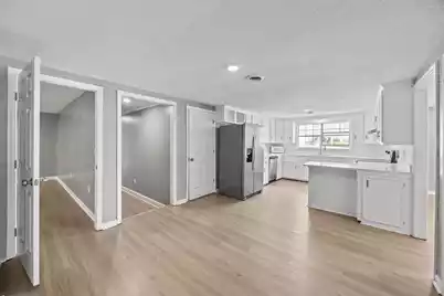 725 Live Oak Drive S, Moncks Corner, SC 29461 - Photo 9