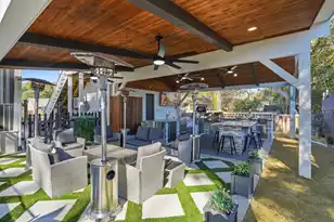 1055 Stonehenge Dr, Hanahan, SC 29410 - Photo 3