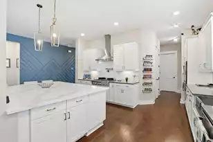 1055 Stonehenge Dr, Hanahan, SC 29410 - Photo 11