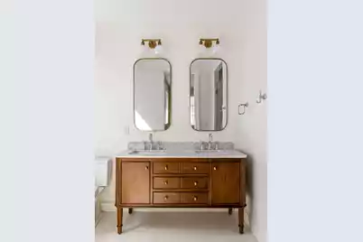 747 Hill Street, Mount Pleasant, SC 29464 - Photo 9