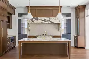 747 Hill St, Mount Pleasant, SC 29464 - Photo 5