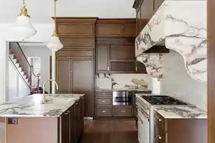 747 Hill St, Mount Pleasant, SC 29464 - Photo 5