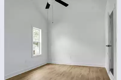 402 Sears Street, Saint George, SC 29477 - Photo 27