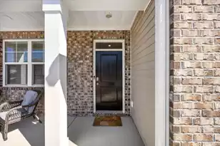 422 Cedarview Rd, Summerville, SC 29486 - Photo 5