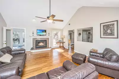 2206 Hunter Creek Drive, Charleston, SC 29414 - Photo 9