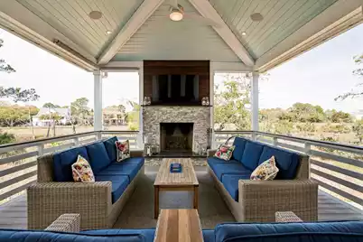 6823 Back Bay Drive, Isle Of Palms, SC 29451 - Photo 21