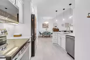 1984 Folly Road #Apt B308, Charleston, SC 29412 - Photo 19