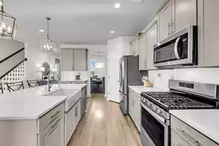 2008 Bouganvillia Dr, Johns Island, SC 29455 - Photo 11