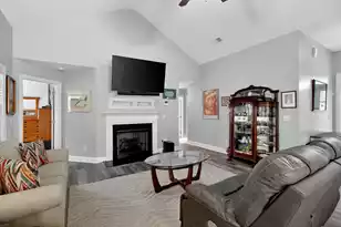 102 Torrey Pines Dr, Summerville, SC 29483 - Photo 7