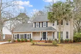 486 Mt Royall Dr, Mount Pleasant, SC 29464 - Photo 1