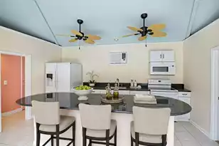 2445 Vaucluse Rd, Charleston, SC 29414 - Photo 35