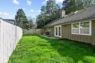 1127 Snap Dragon Ct, Mount Pleasant, SC 29464 - Photo 21