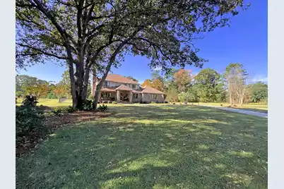 1223 Fishing Place, Summerton, SC 29148 - Photo 5