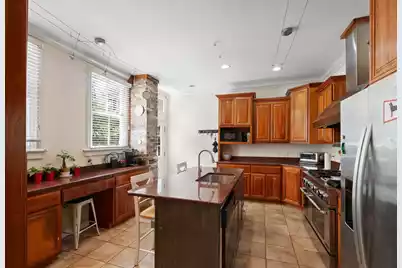 77 Pitt Street, Charleston, SC 29403 - Photo 3