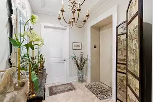 2 Laurens Street 3 E, Charleston, SC 29401 - Photo 9