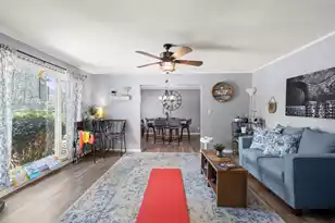 179 Middleton Dr, Goose Creek, SC 29445 - Photo 9