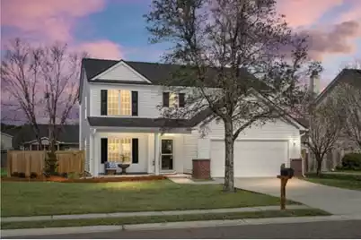 528 Holiday Drive, Summerville, SC 29483 - Photo 1