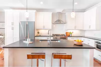 155 Wingo Way #426, Mount Pleasant, SC 29464 - Photo 13