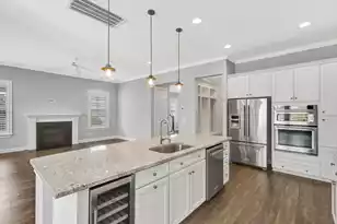 3663 Spindrift Dr, Mount Pleasant, SC 29466 - Photo 15