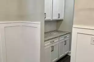 710 Spark St, Mount Pleasant, SC 29464 - Photo 11