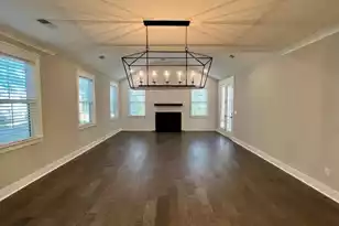 710 Spark St, Mount Pleasant, SC 29464 - Photo 13