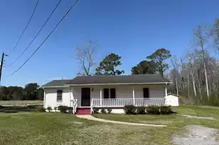 4304 Alex Harvin Hwy, Manning, SC 29102 - Photo 1