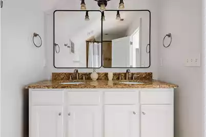 4 Senate Street, Charleston, SC 29403 - Photo 13