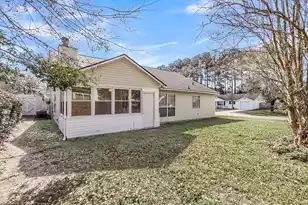 101 Hialeah Ct, Summerville, SC 29486 - Photo 5