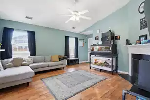 210 Waterford Ln, Summerville, SC 29483 - Photo 7