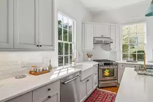 38 Savage St, Charleston, SC 29401 - Photo 19