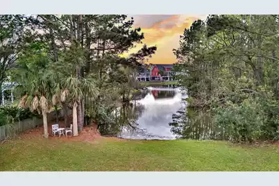 2504 Ballast Point, Mount Pleasant, SC 29466 - Photo 9