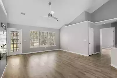 3370 Lindner Lane, Mount Pleasant, SC 29466 - Photo 3